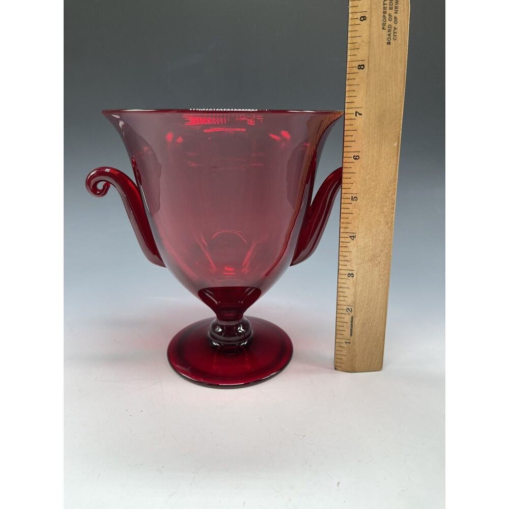 Vintage‎ Glass Red Ruby Trophy Pedestal Vase Handled MCM - Picture 13 of 16